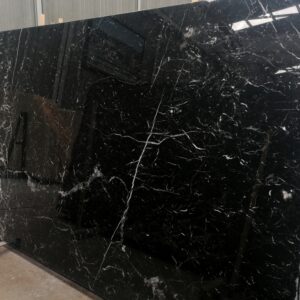 negro-marquina-marble-slabs