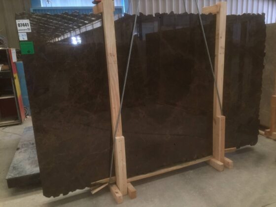 dark-emperador-marble-slabs-maroc