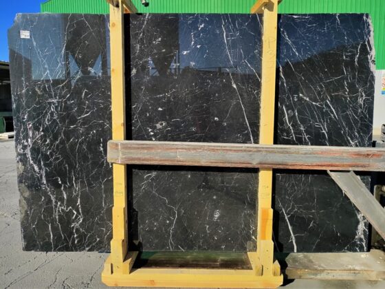 negro-marquina-marble-polished-slabs-romania