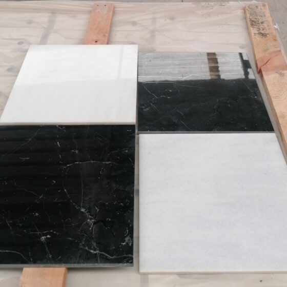 chess-white-black-design-marble
