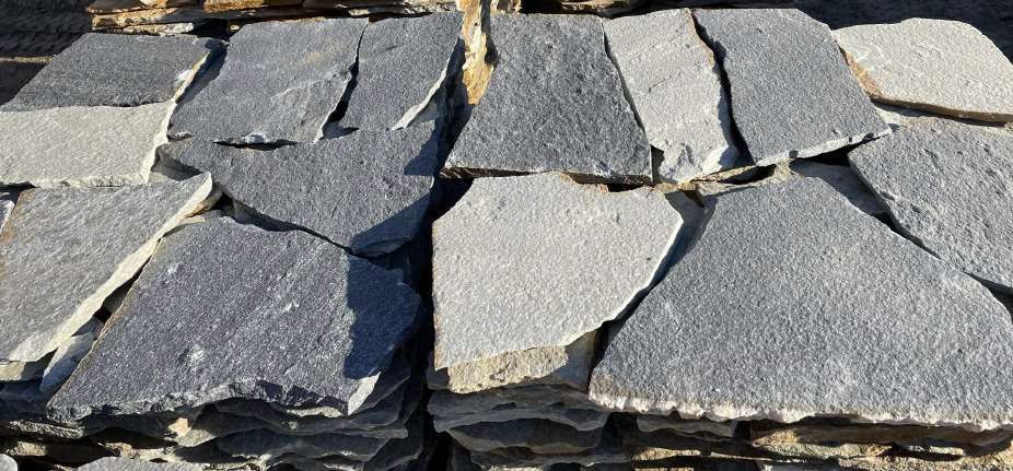 crazy-paving-stone-tiles-blue-quartzite