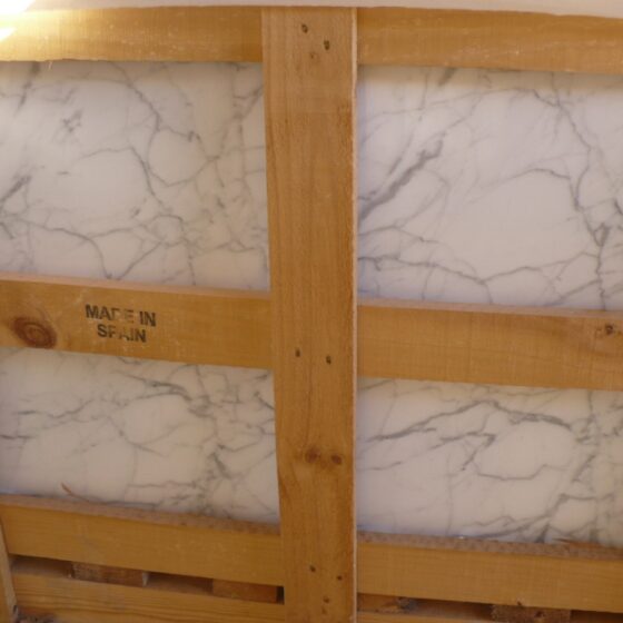 white-carrara-marble-tiles
