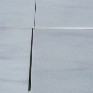 white-goya-marble-tiles