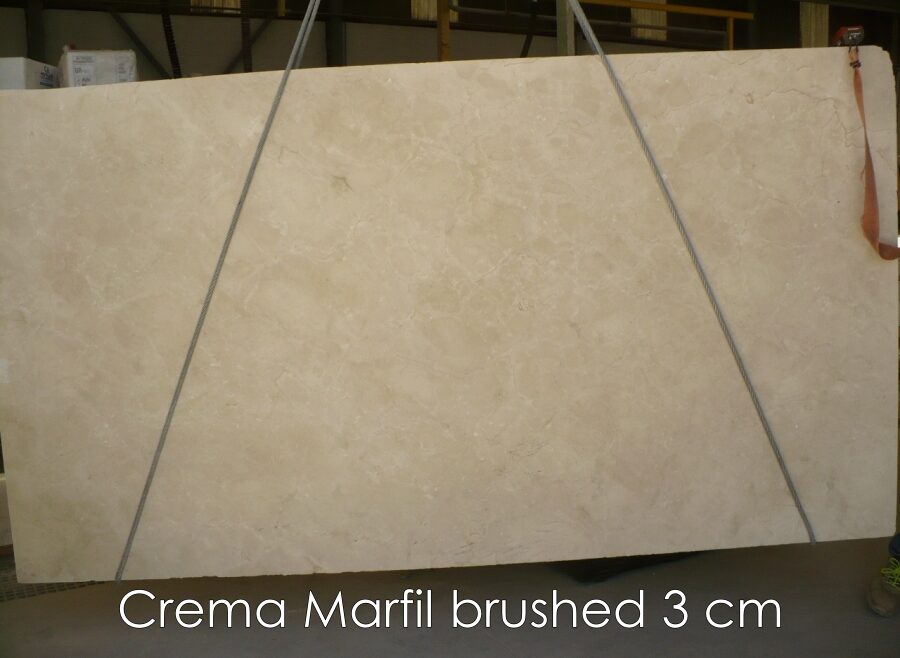 crema-marfil-slabs-brushed-italy