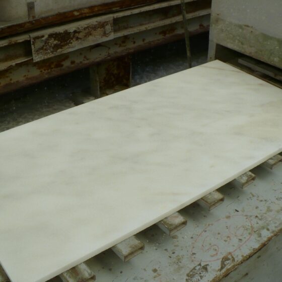 white-ibiza-marble-tiles-belgium