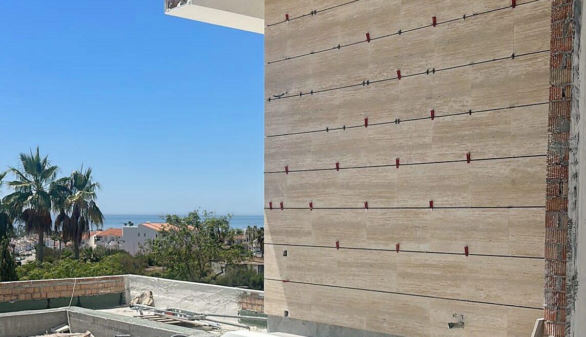 travertine-tiles-wall-cladding