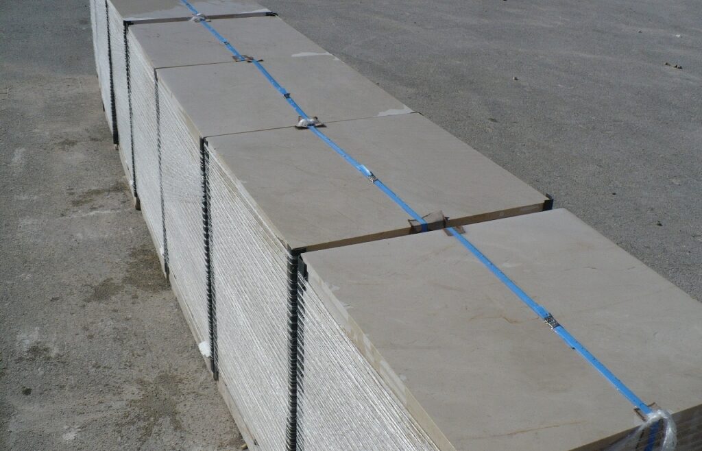 crema-marfil-marble-tiles-rough