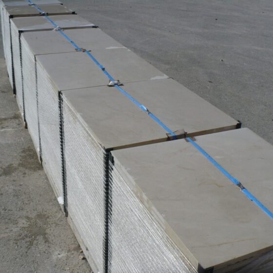 crema-marfil-marble-tiles-rough