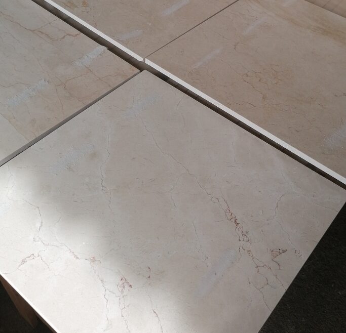 crema-marfil-tiles-60x60x1,5