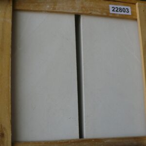 crema-marfil-marble-tiles-rough