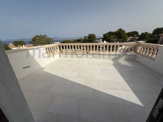 crema-marfil-marble-tiles-leather-finish-outdoor-flooring