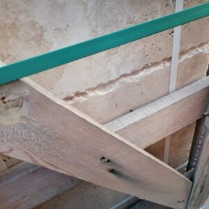 travertine-tiles-brushed-chiseled