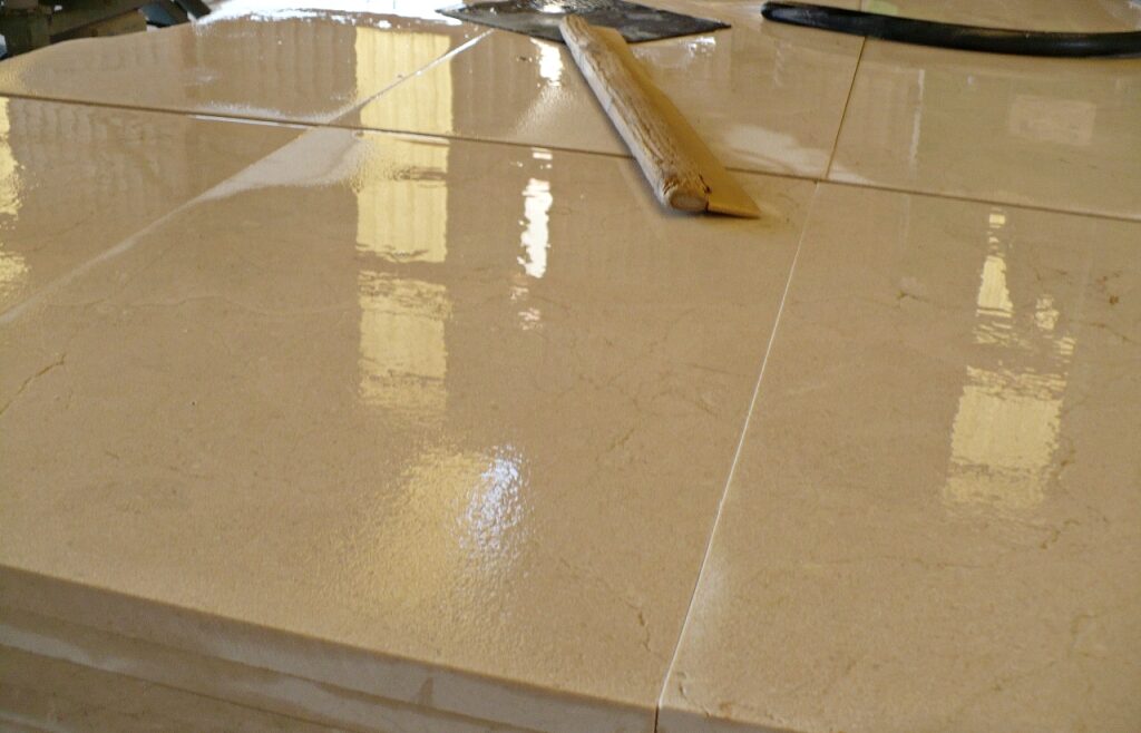 crema-marfil-tiles-leather-finish