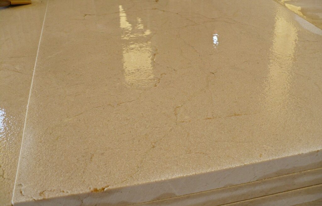 crema-marfil-tiles-leather-finish