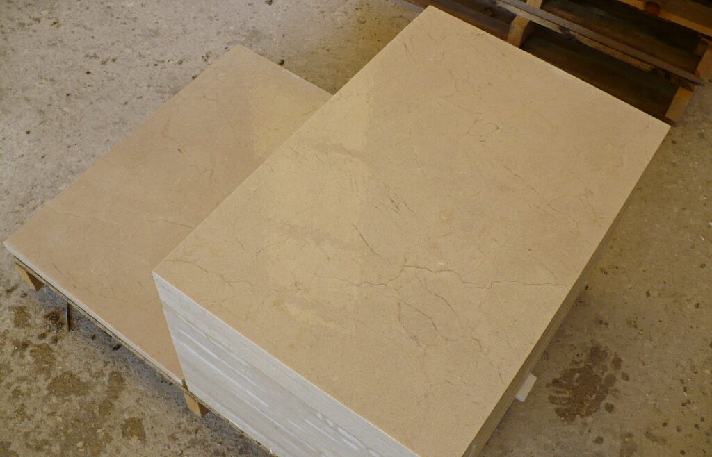 crema-marfil-tiles-leather-finish