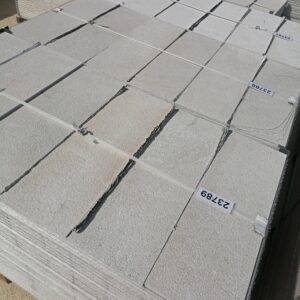 gris-zarci-stone-tiles