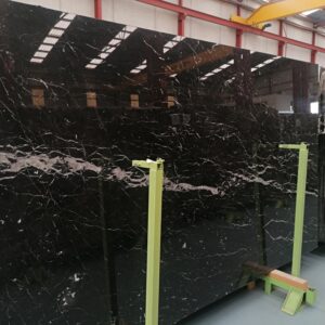 negro-marquina-marble-slabs
