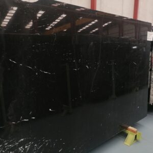 negro-marquina-marble-slabs