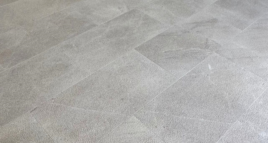 gris-zarci-stone-tiles-bushammered-and-brushed-mallorca-project