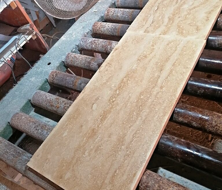 travertine-tiles-honed-filled