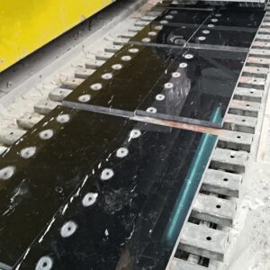 negro-marquina-marble-tiles