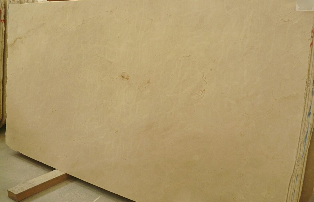 marble-slabs-delivery-east-europe