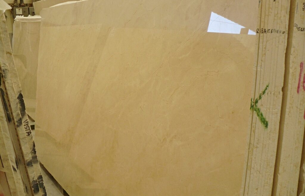 marble-slabs-delivery-east-europe
