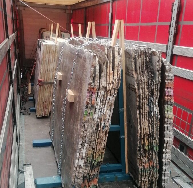 marble-slabs-delivery-east-europe