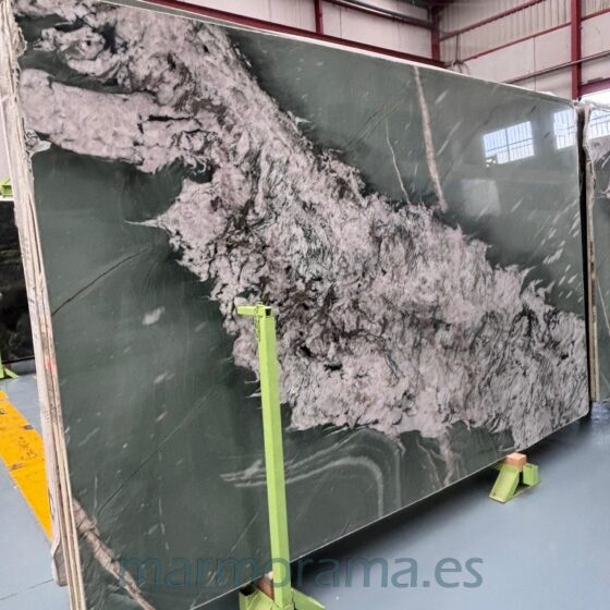 green-maestro-quartzite