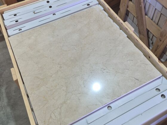 crema-marfil-marble-tiles-60x60-1,5 cm