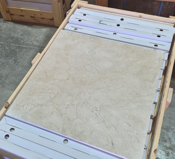 crema-marfil-marble-tiles-60x60-1,5 cm