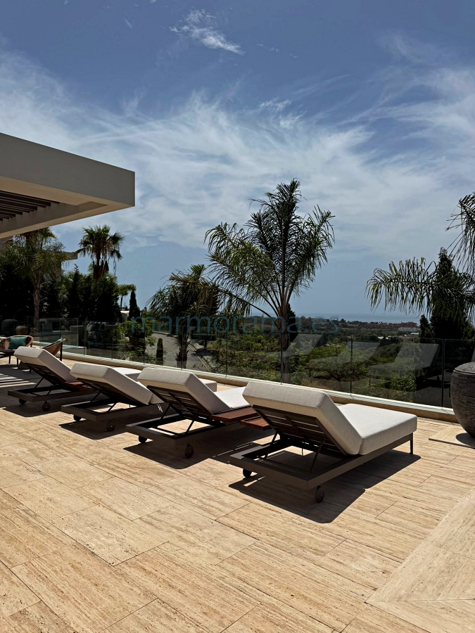 Travertine-crema-project-spain