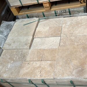 travertine-tiles-opus-romano