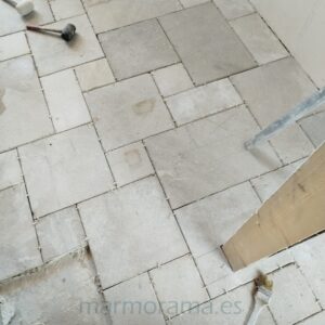 gris-zarci-stone-tiles-opus-roman-pattern