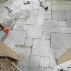 gris-zarci-stone-tiles gris-zarci-stone-tiles